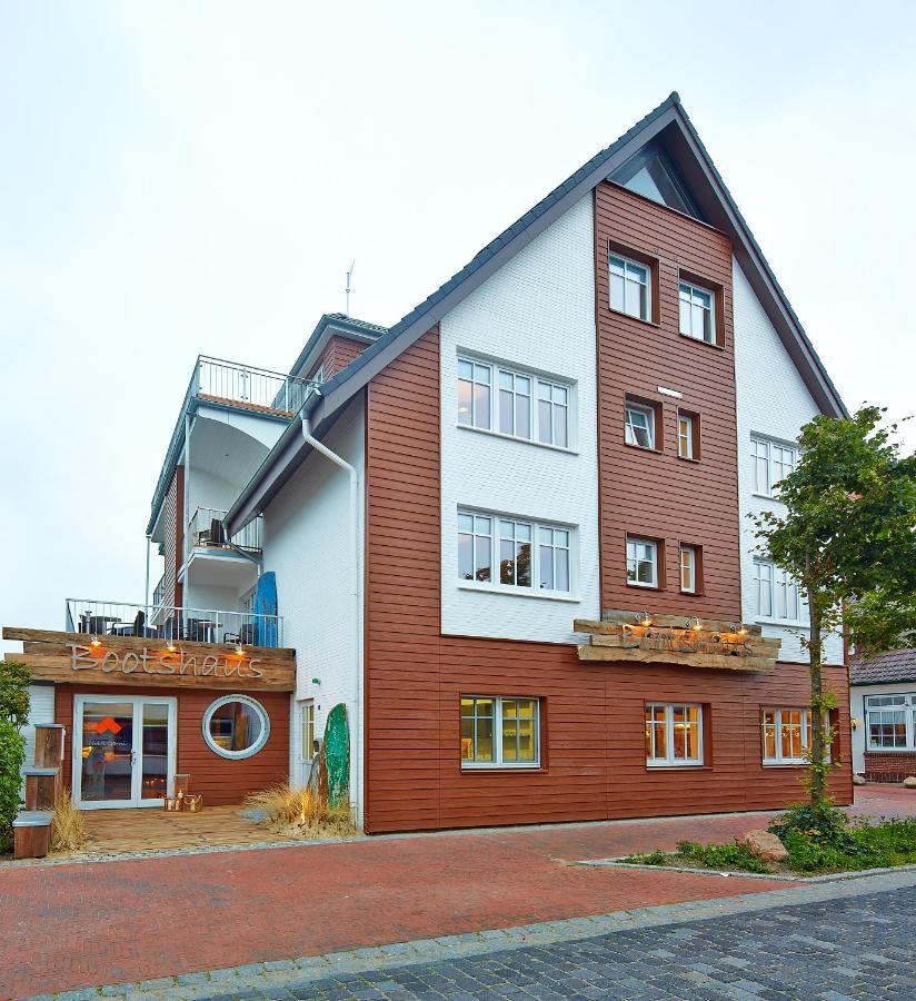 Bernstein-Hotel Bootshaus Büsum Exterior foto